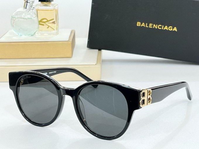 Balenciaga Sunglasses ID:20240703-101